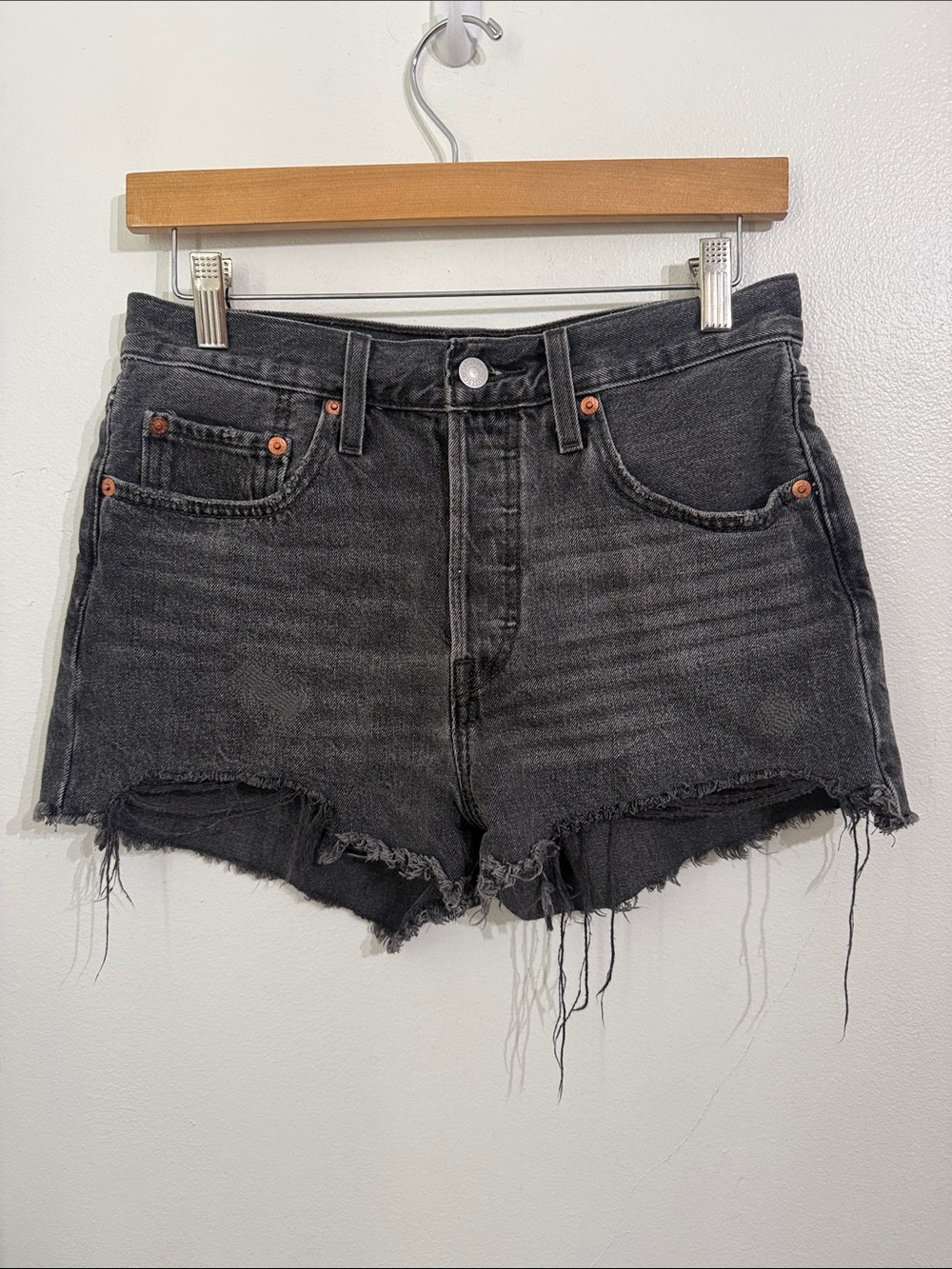 Levi's 501 Raw Hem Shorts Womens Size 27 Washed Black
